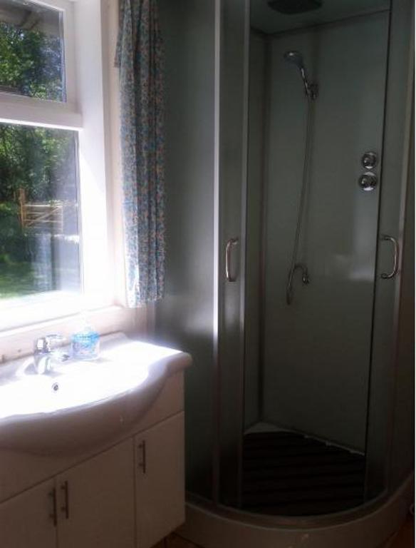 Tirbi Holiday House Kassari Стая снимка